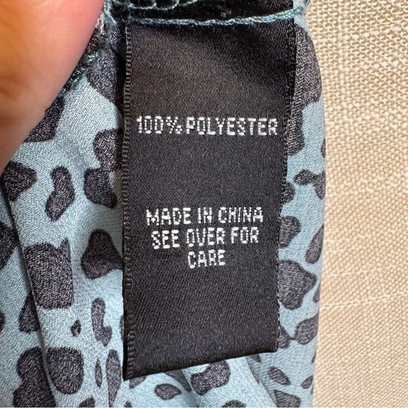 I.N. Studio Green 3/4 Sleeve Tie Front Blouse - Picture 8 of 9